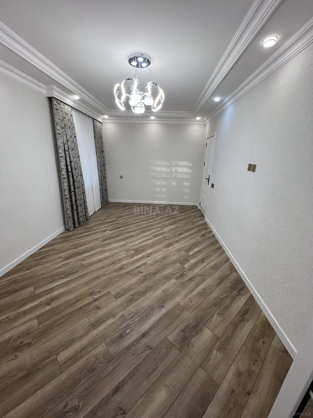Satılır 2 otaqlı mənzil 45 m²