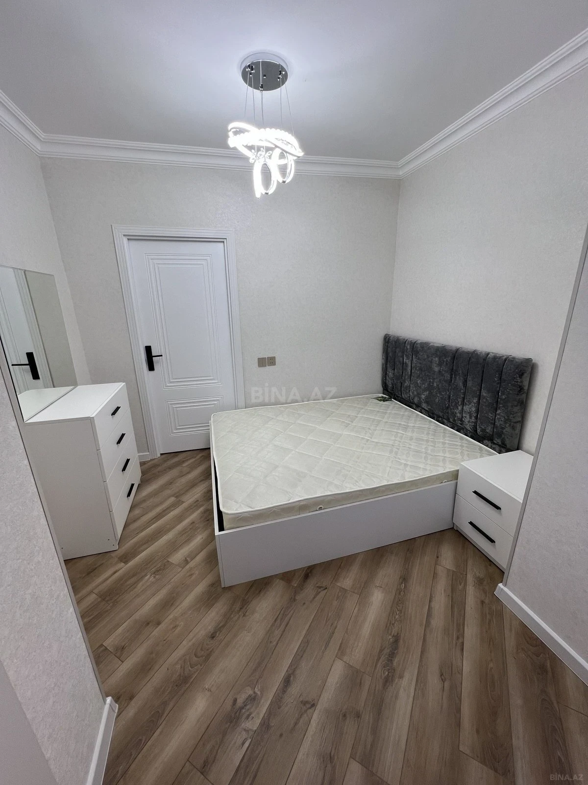 Satılır 2 otaqlı mənzil 45 m²