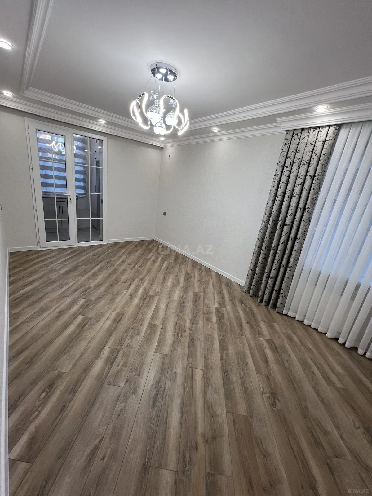 Satılır 2 otaqlı mənzil 45 m²