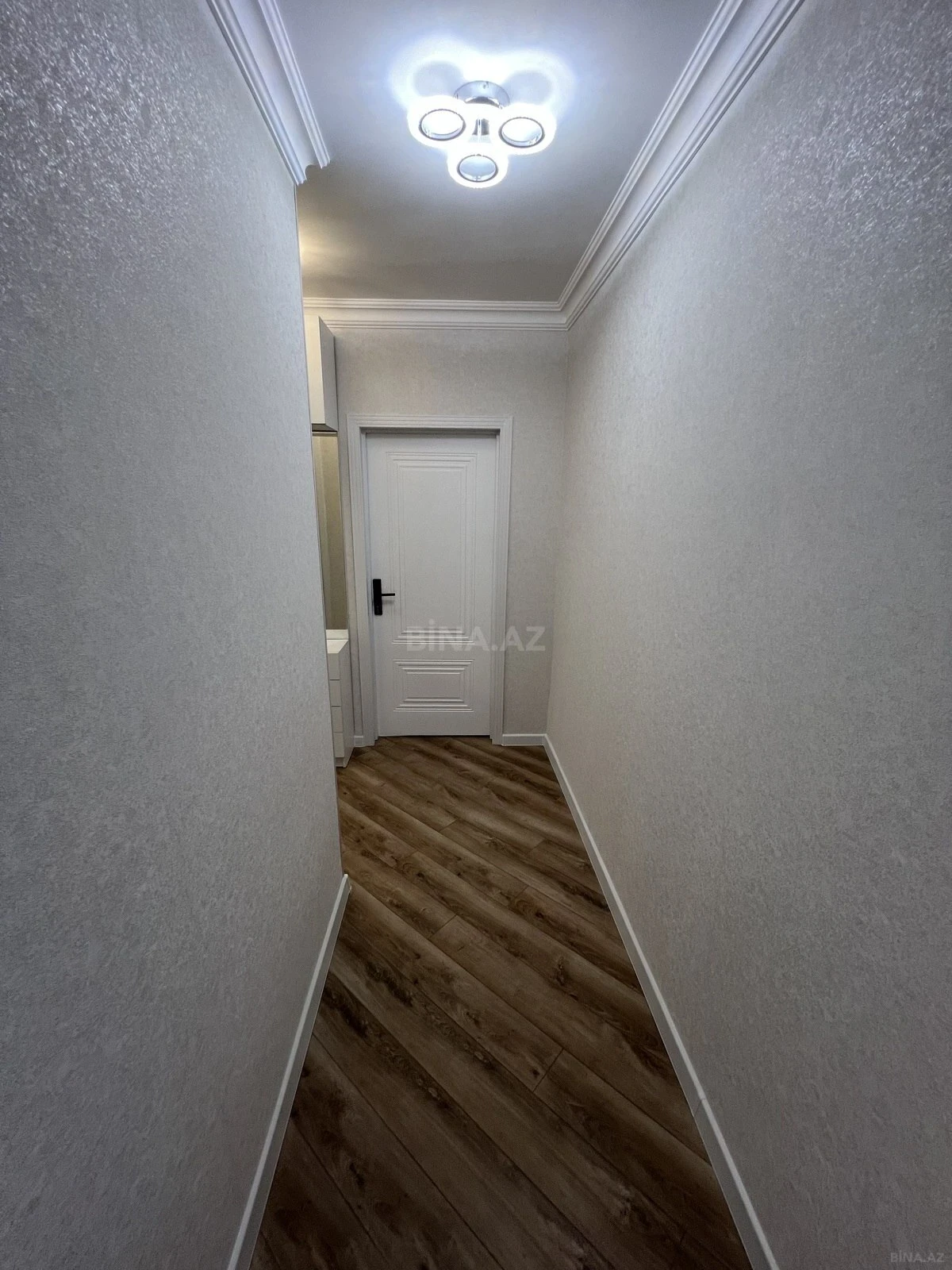 Satılır 2 otaqlı mənzil 45 m²