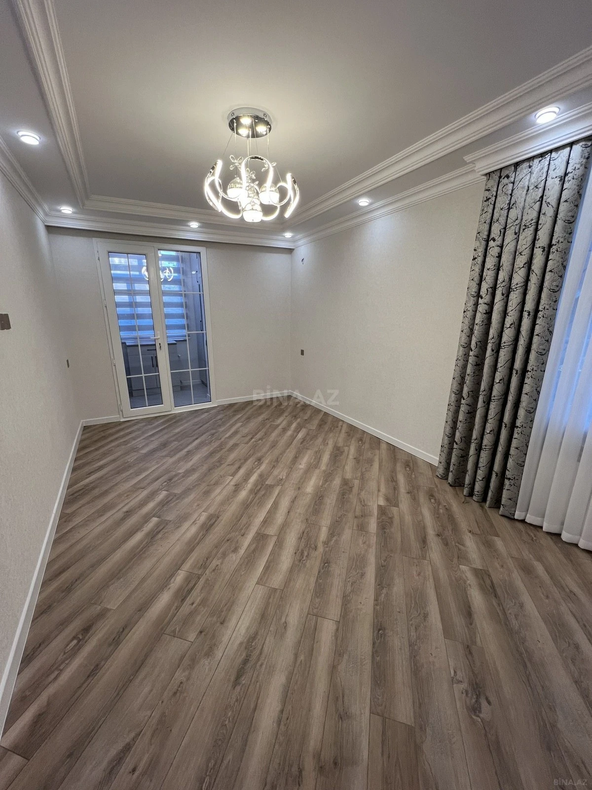 Satılır 2 otaqlı mənzil 45 m²