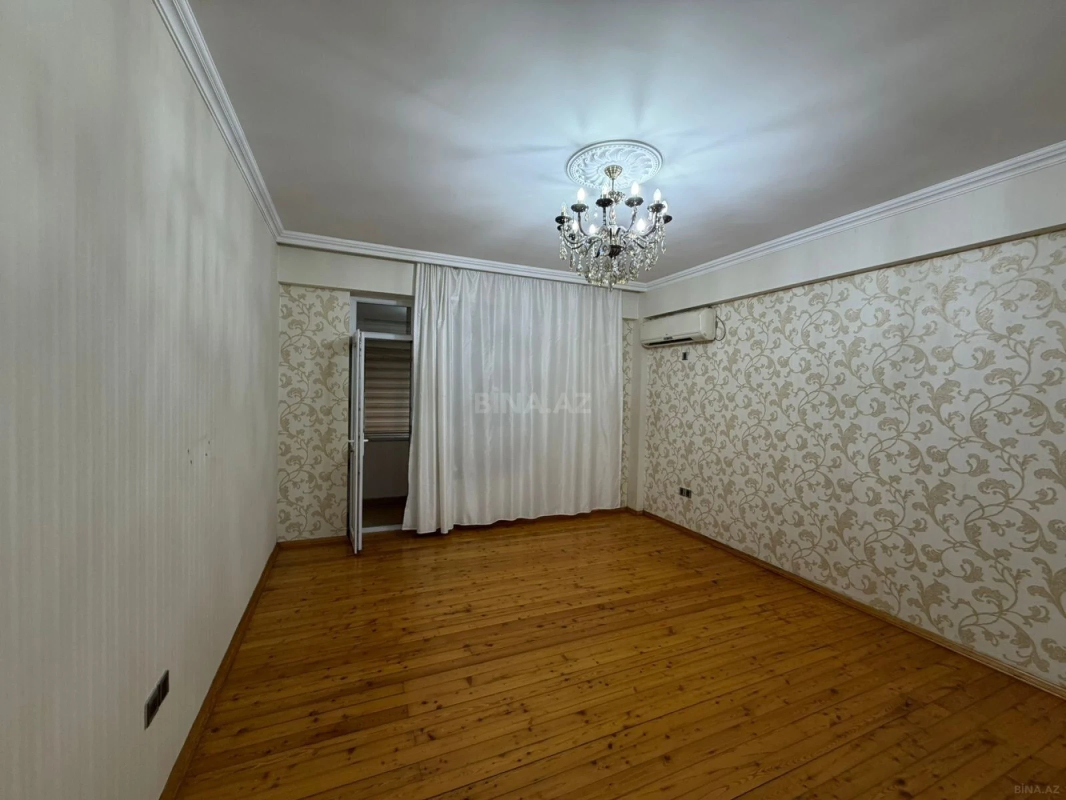 Satılır 3 otaqlı mənzil 70 m²