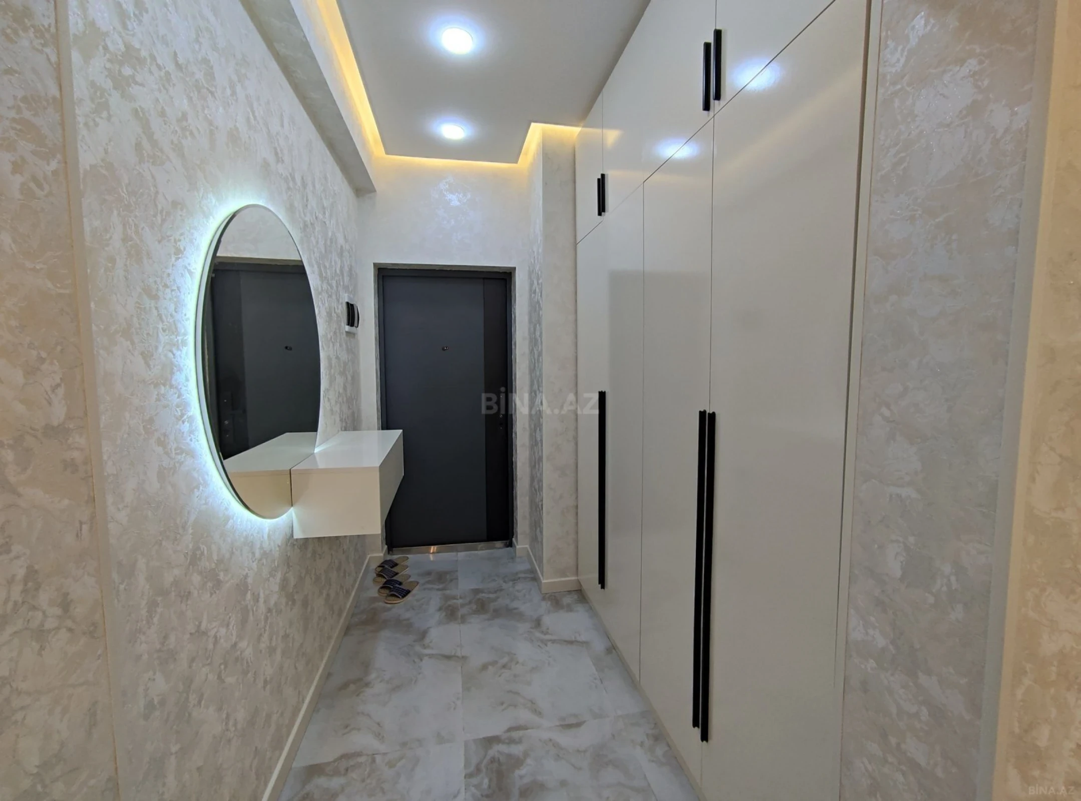 Satılır 2 otaqlı mənzil 51 m²