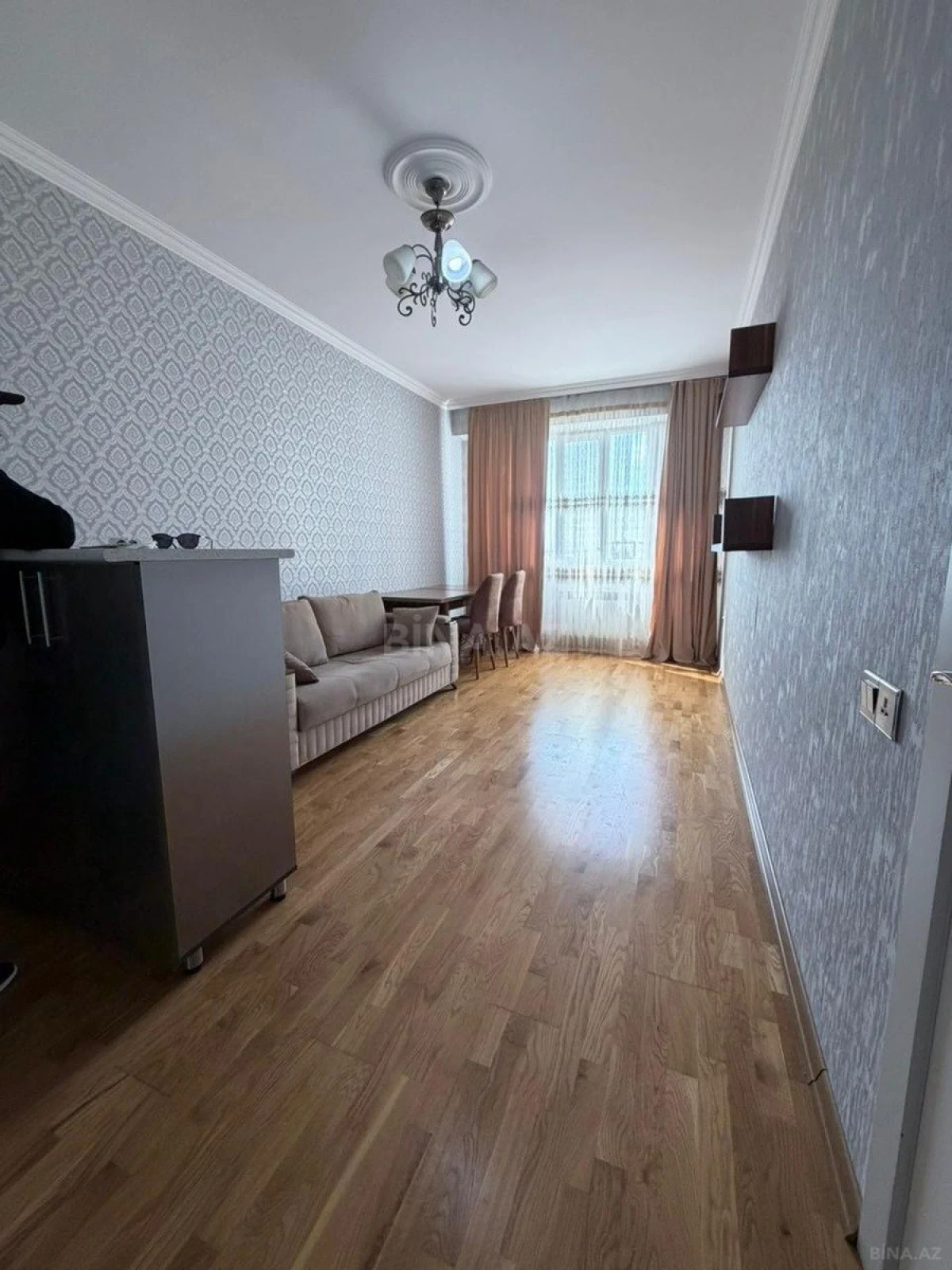 Satılır 2 otaqlı mənzil 48 m²