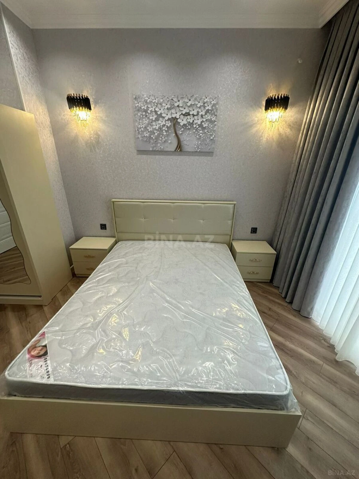 Kirayə verilir 2 otaqlı mənzil 76 m²