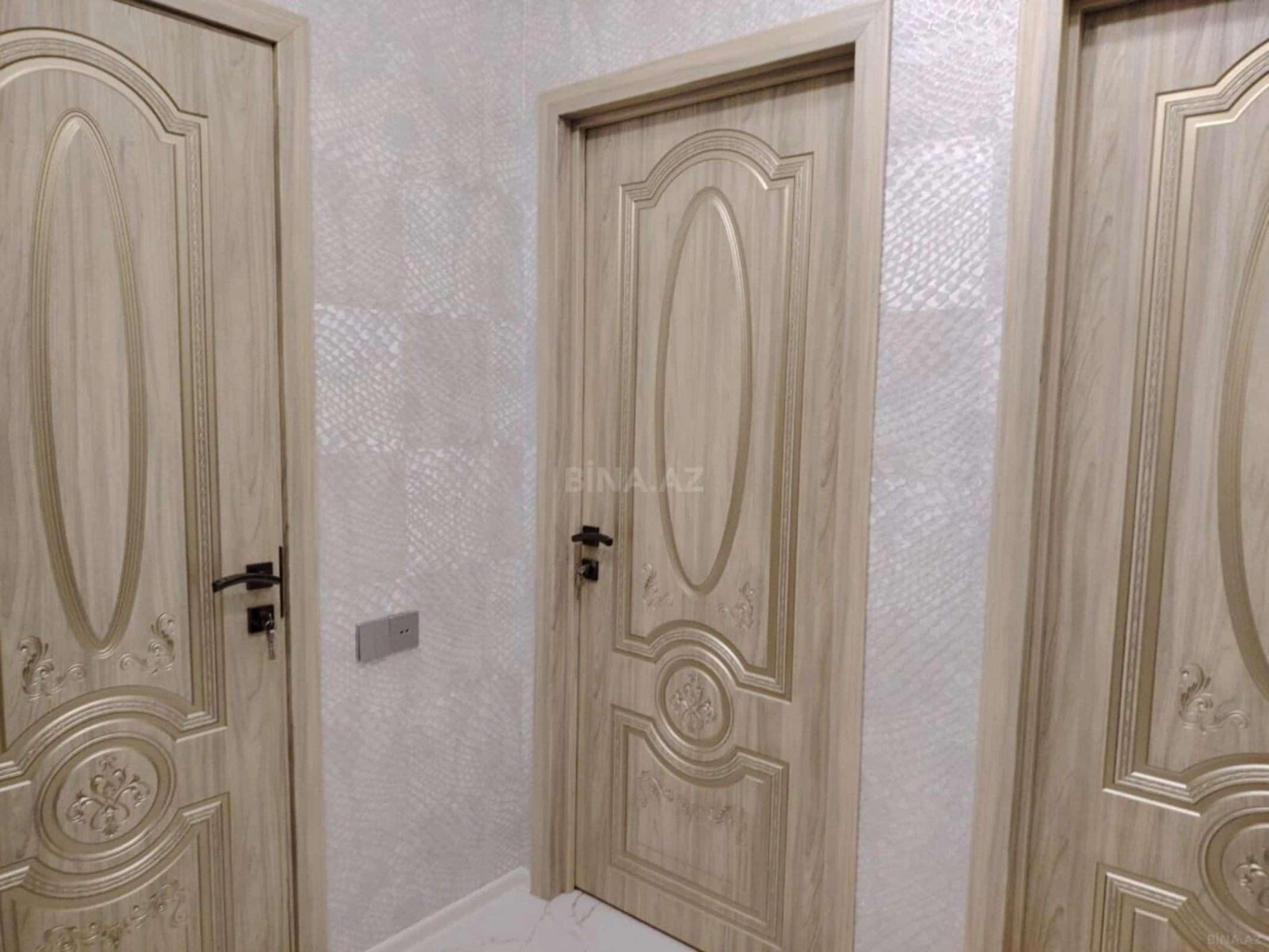 Kirayə verilir 2 otaqlı mənzil 80 m²