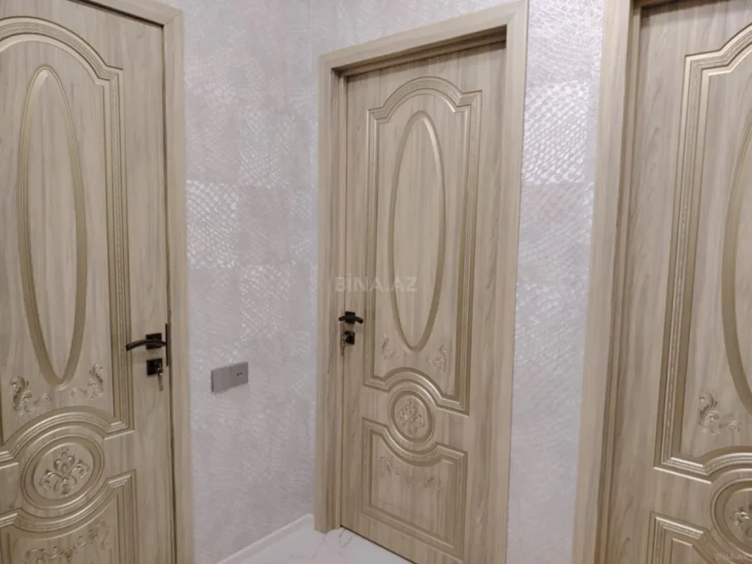 Kirayə verilir 2 otaqlı mənzil 80 m²