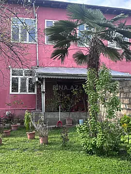 Kirayə verilir 4 otaqlı həyət evi 240 m² — Qəbələ 4 otaq 240.00 m²