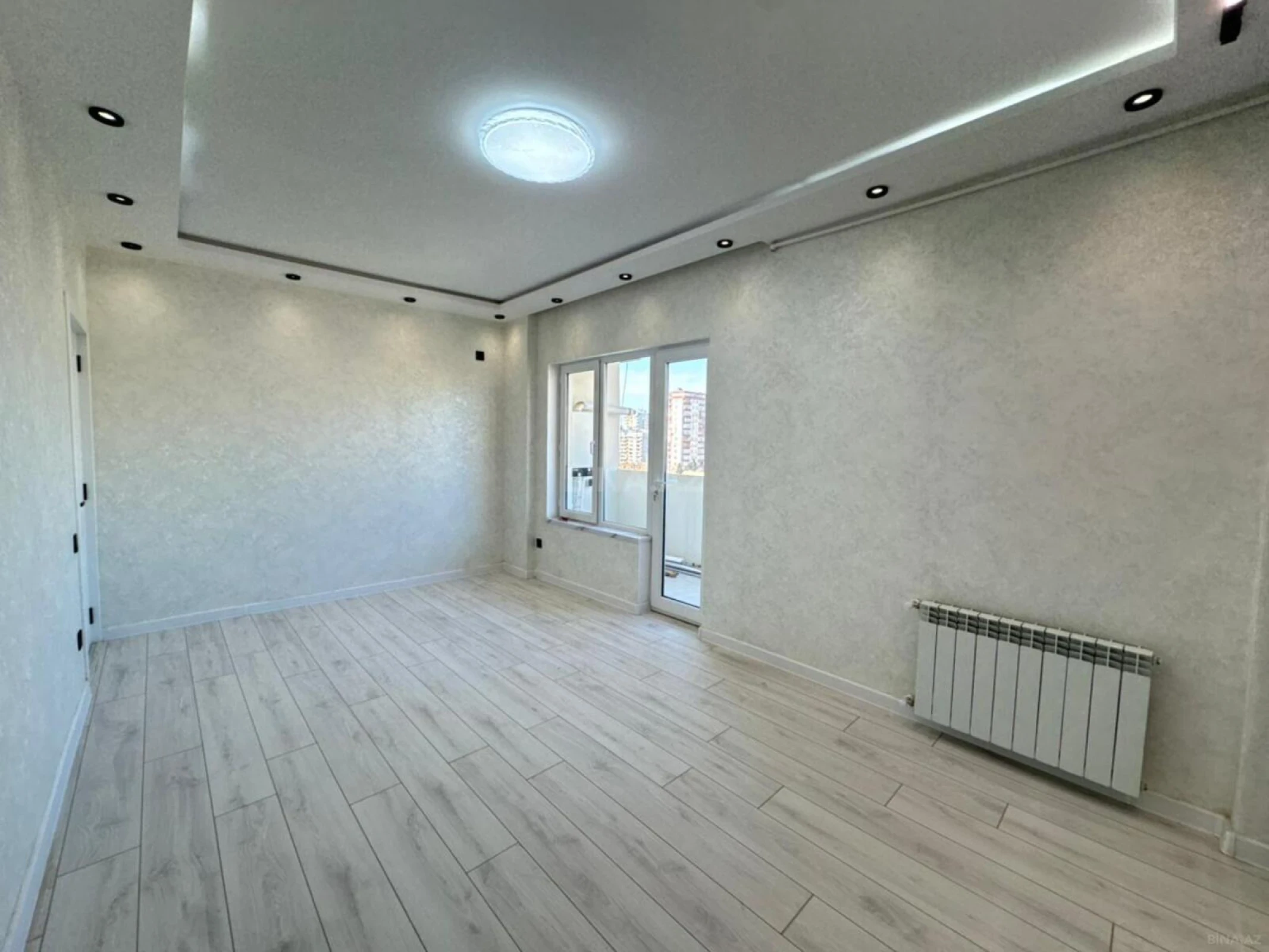 Satılır 2 otaqlı mənzil 45 m²