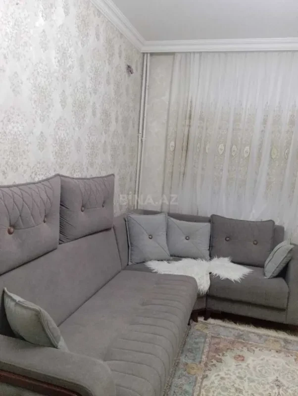 Kirayə verilir 2 otaqlı mənzil 60 m²