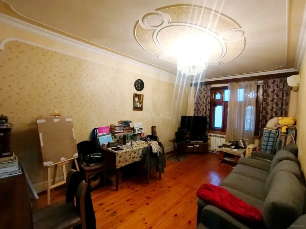 Satılır 2 otaqlı mənzil 60 m²