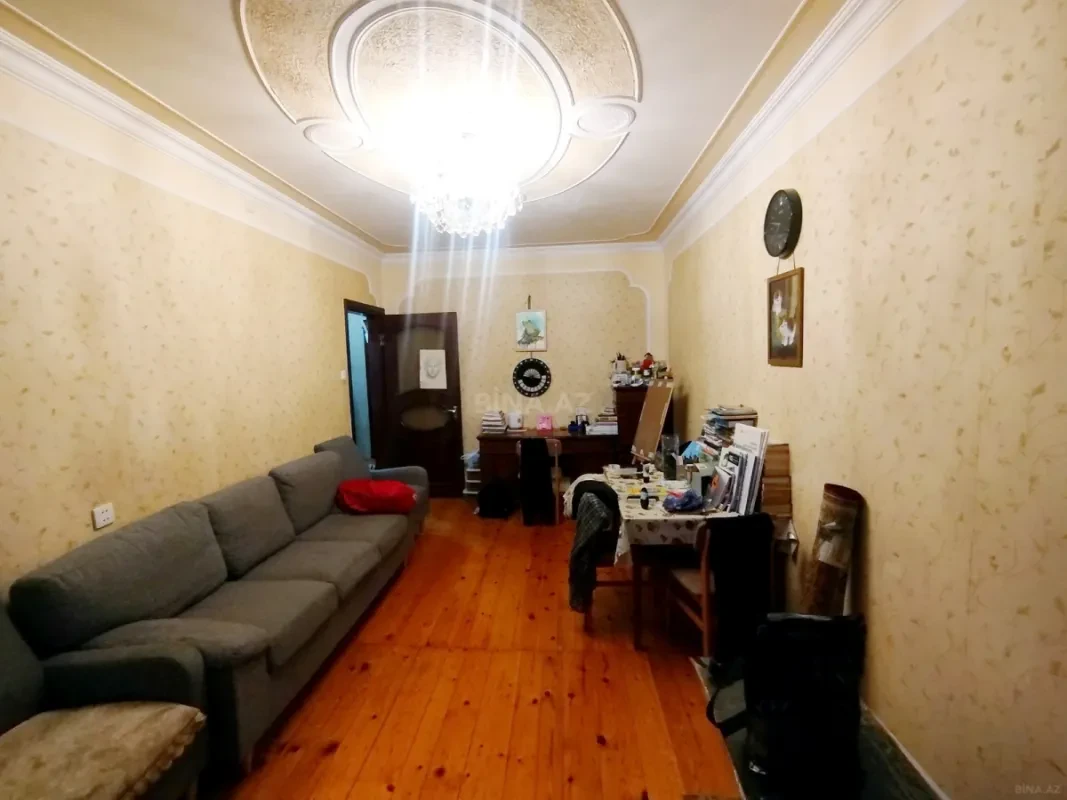 Satılır 2 otaqlı mənzil 60 m²