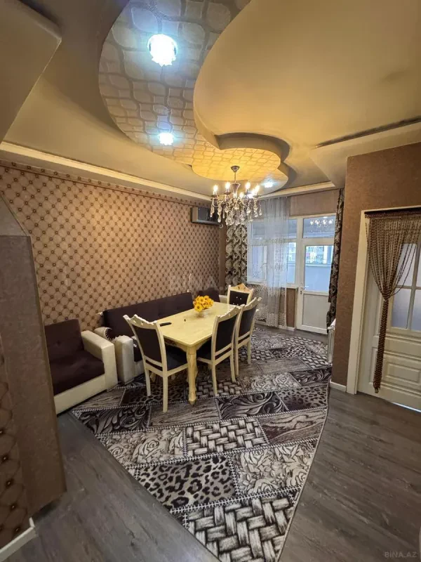 Satılır 3 otaqlı mənzil 70 m²