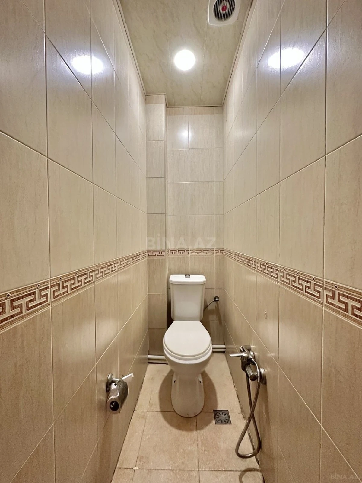 Satılır 5 otaqlı mənzil 100 m²