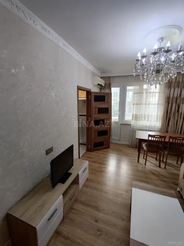 Satılır 2 otaqlı mənzil 55 m²