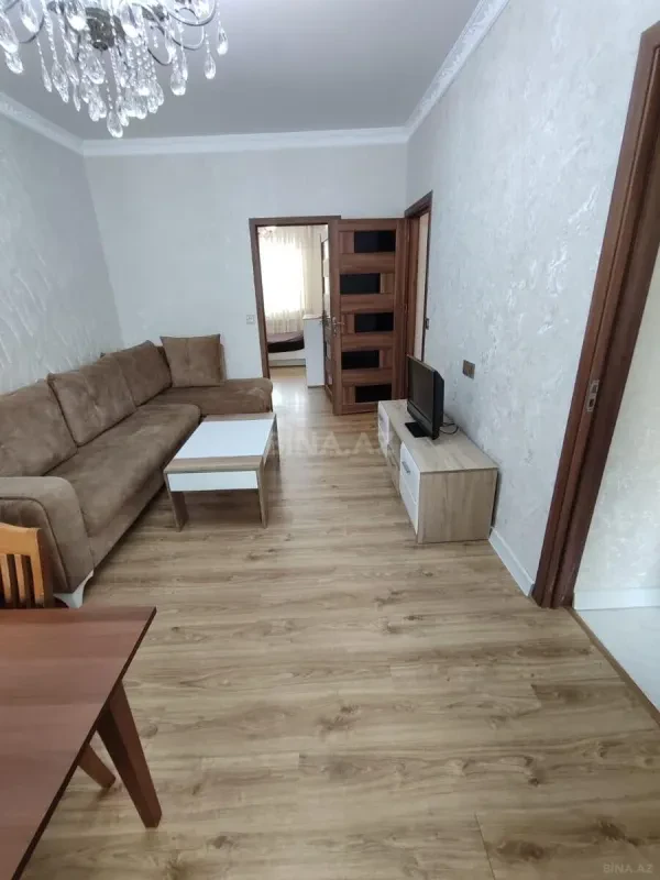Satılır 2 otaqlı mənzil 55 m²