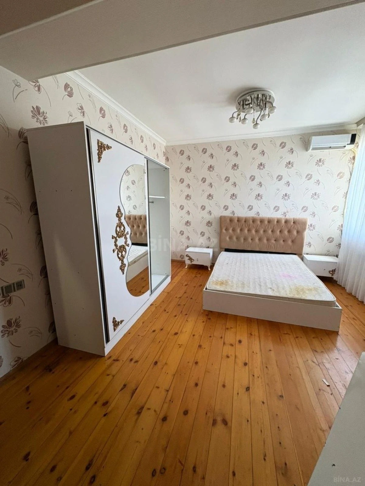 Satılır 3 otaqlı mənzil 85 m²