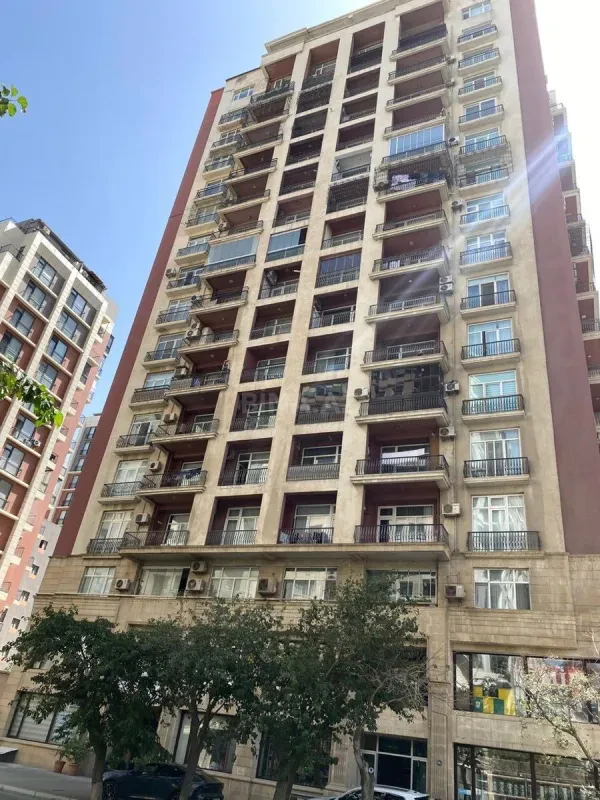 Kirayə verilir 2 otaqlı mənzil 100 m²