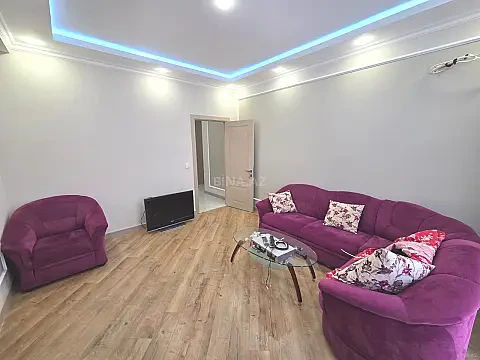 Kirayə verilir 2 otaqlı mənzil 71 m² — Bakı 2 otaq 71.00 m²