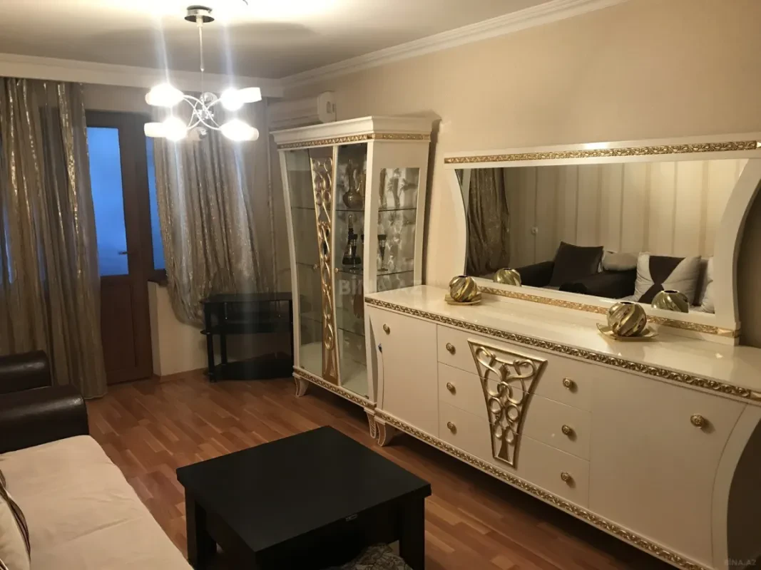 Kirayə verilir 3 otaqlı mənzil 56 m²