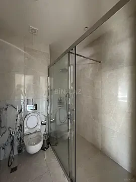 Satılır 2 otaqlı mənzil 101 m²