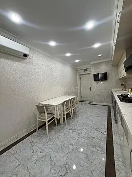 Satılır 2 otaqlı mənzil 88 m²