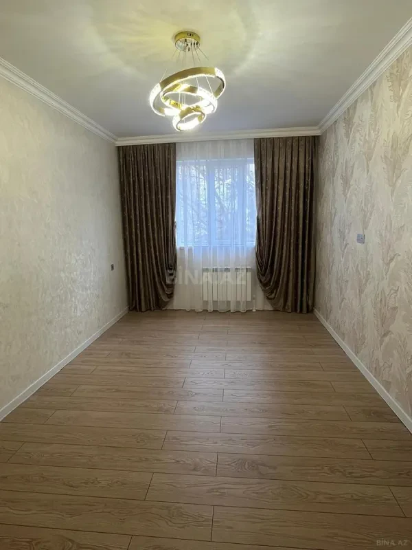 Satılır 2 otaqlı mənzil 58 m²
