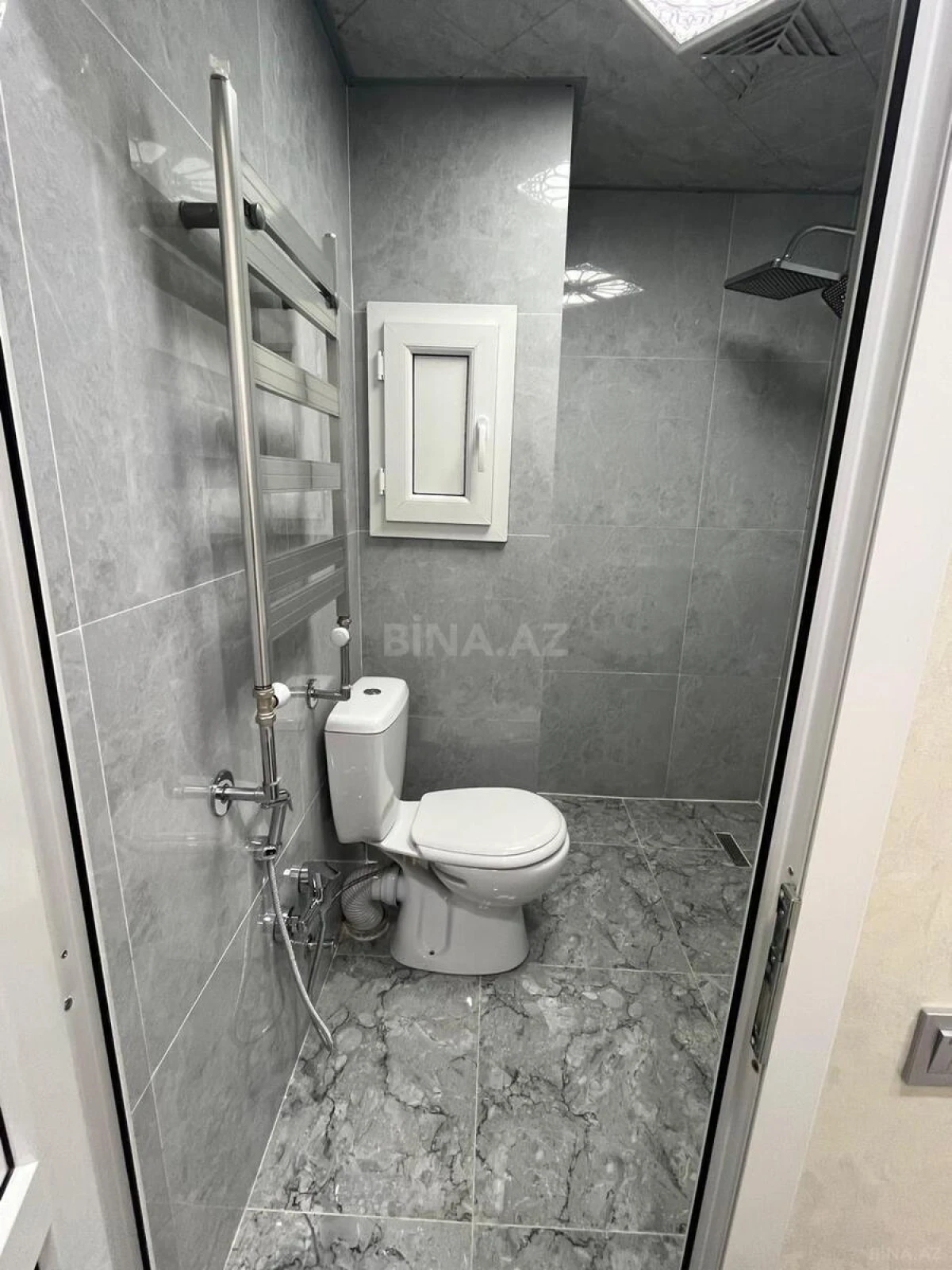 Satılır 2 otaqlı mənzil 58 m²