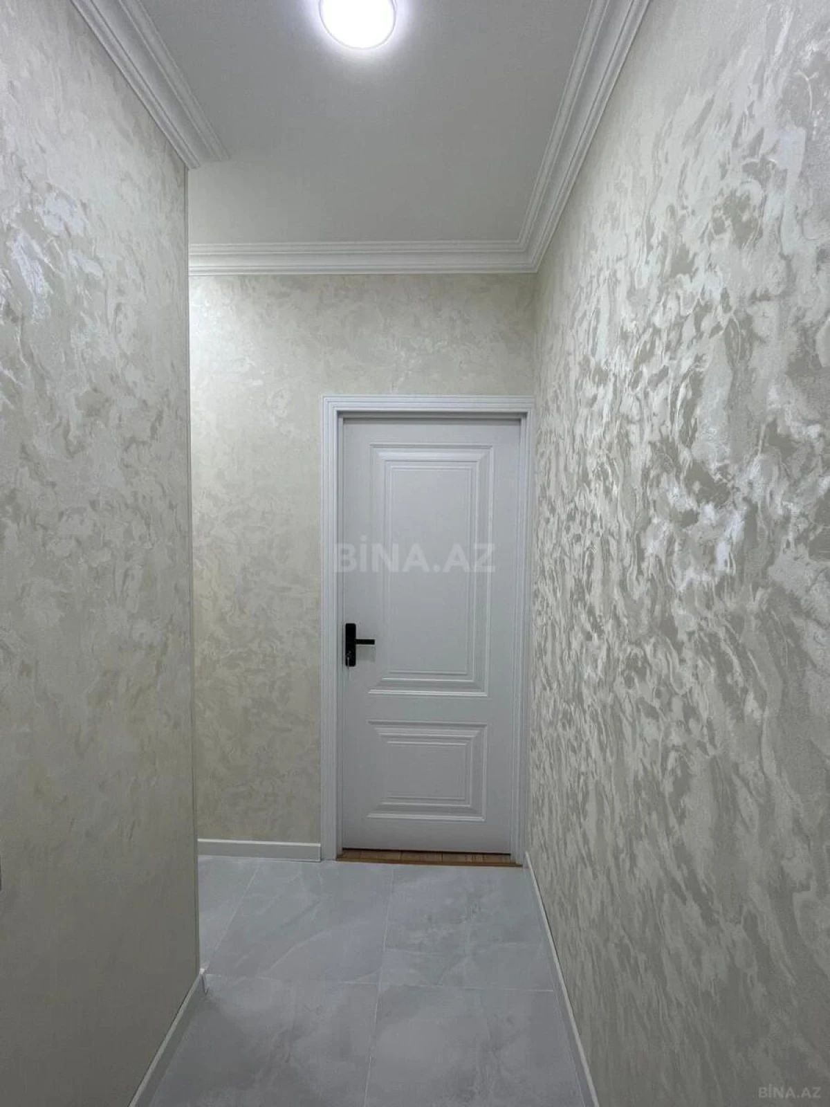 Satılır 2 otaqlı mənzil 58 m²