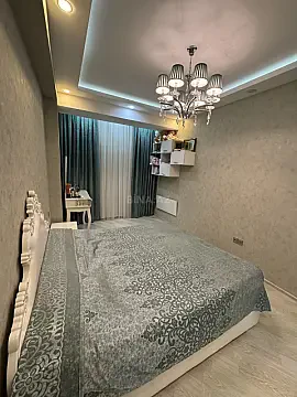 Satılır 2 otaqlı mənzil 63 m²