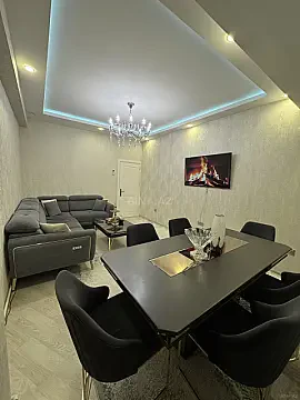 Satılır 2 otaqlı mənzil 63 m²
