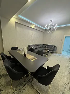 Satılır 2 otaqlı mənzil 63 m²