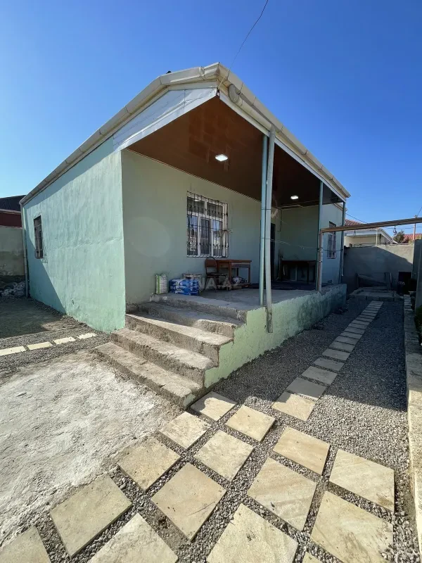 Satılır 3 otaqlı həyət evi 110 m²