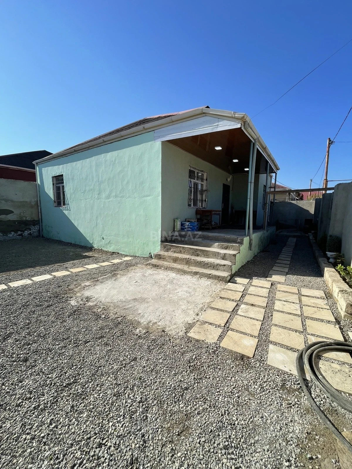 Satılır 3 otaqlı həyət evi 110 m²