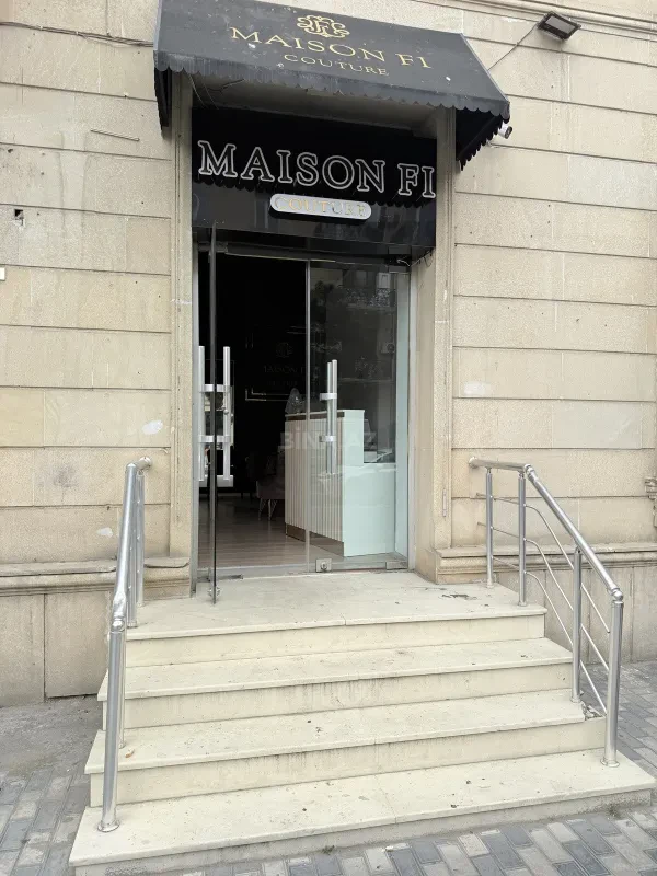 Kirayə verilir 2 otaqlı mənzil 90 m²