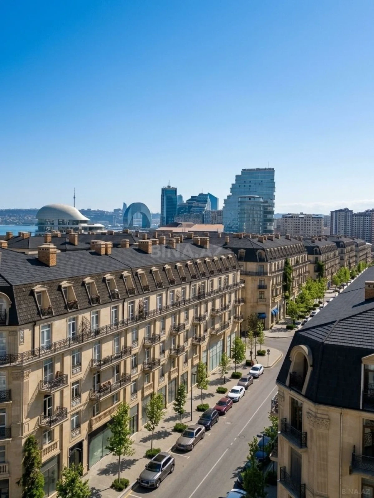 Satılır 10 otaqlı mənzil 755 m²