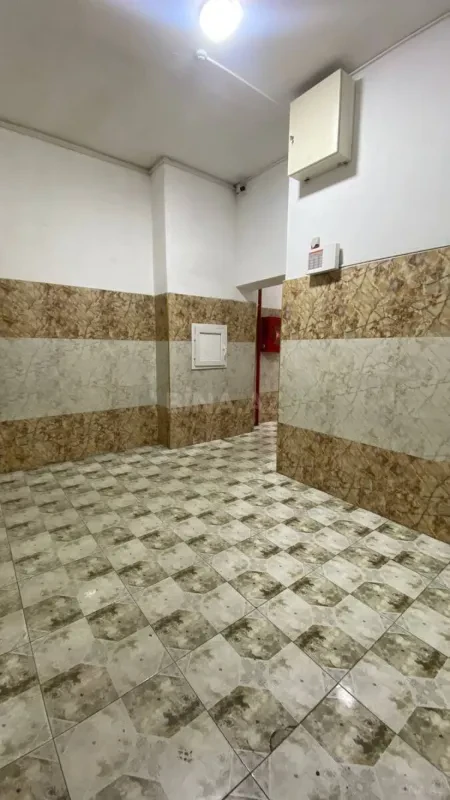 Satılır 2 otaqlı mənzil 99 m²