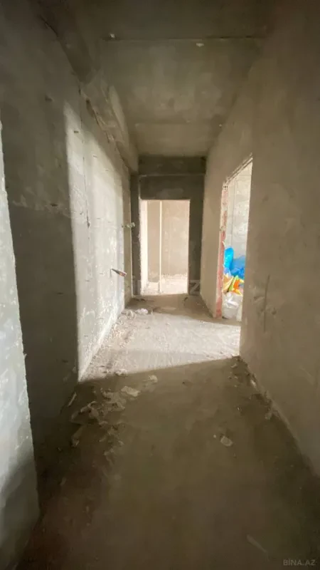 Satılır 2 otaqlı mənzil 99 m²