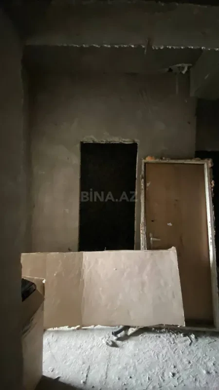 Satılır 2 otaqlı mənzil 99 m²