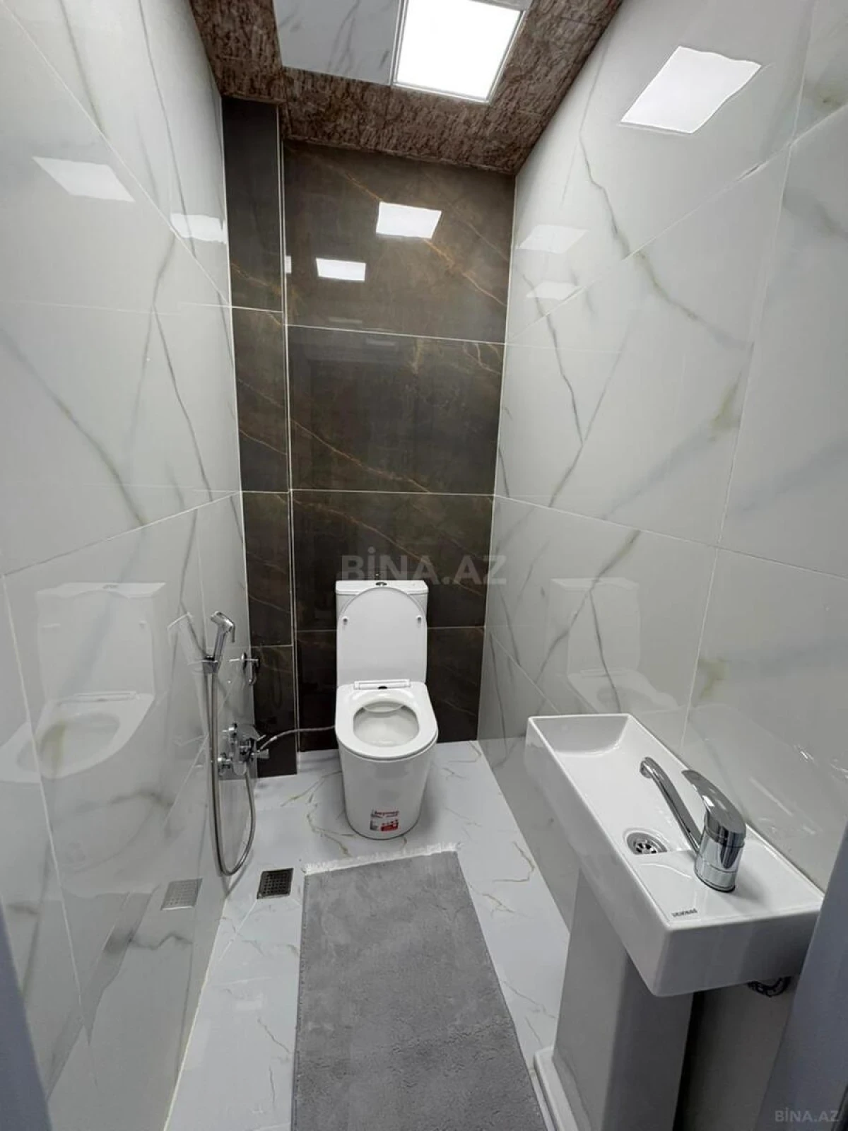 Satılır 3 otaqlı mənzil 106 m²