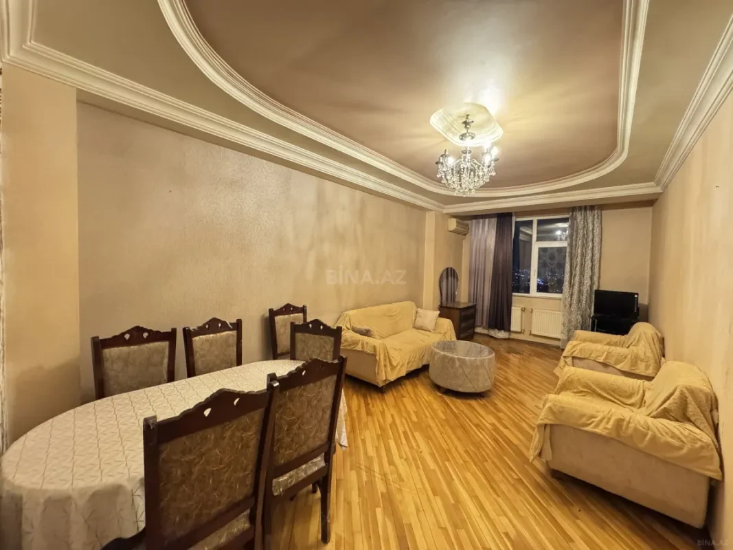 Kirayə verilir 2 otaqlı mənzil 60 m²