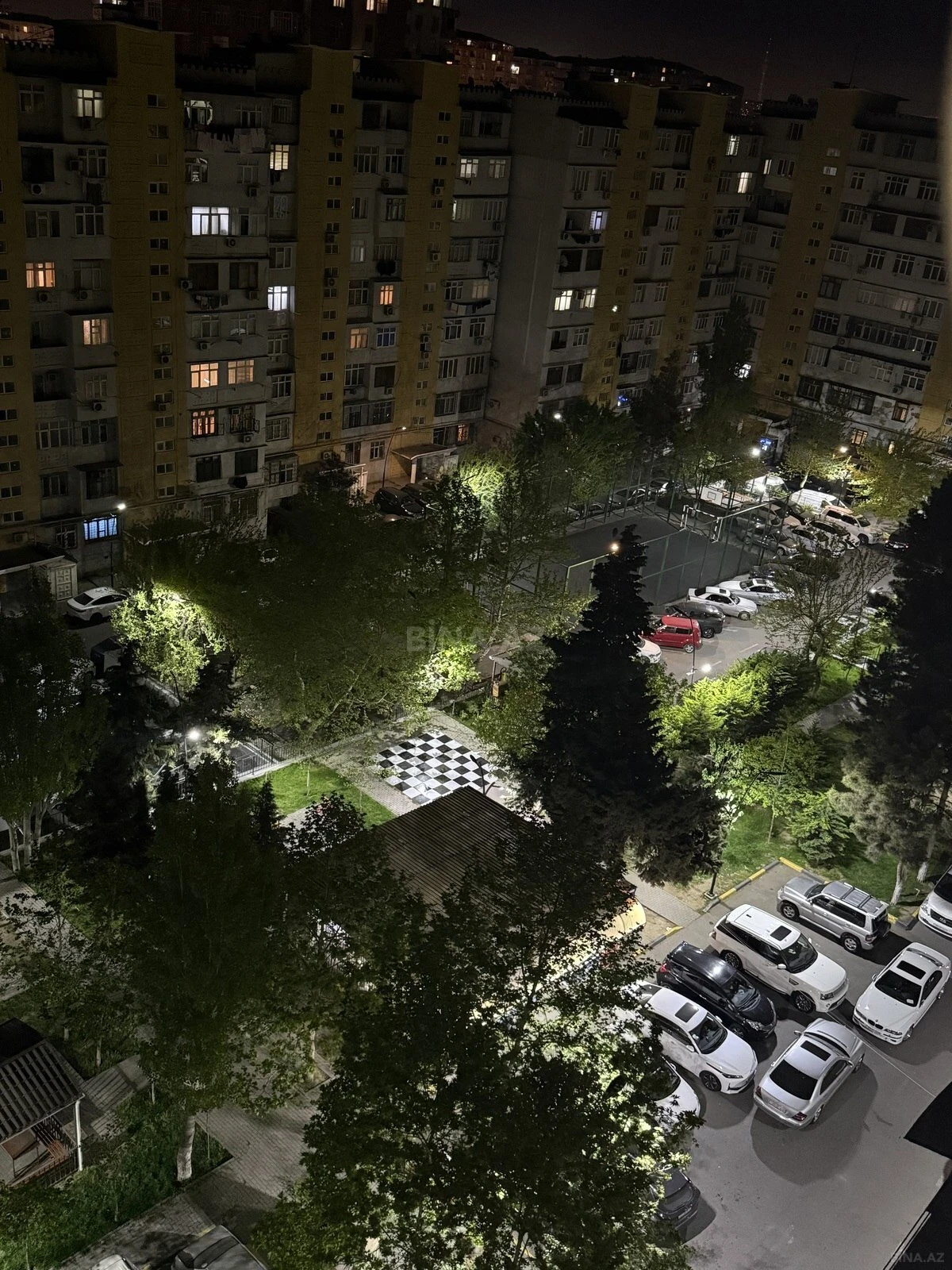 Satılır 2 otaqlı mənzil 65 m²