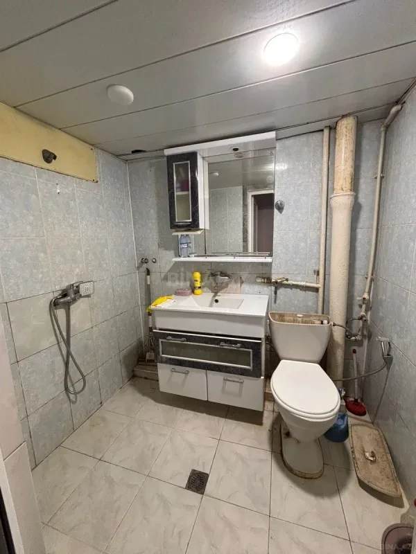 Satılır 1 otaqlı mənzil 35 m²