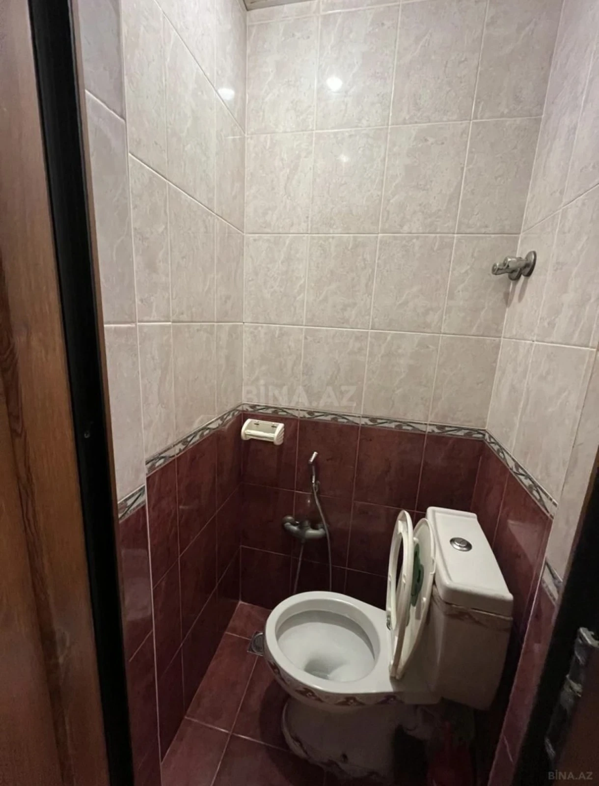 Kirayə verilir 2 otaqlı mənzil 80 m²