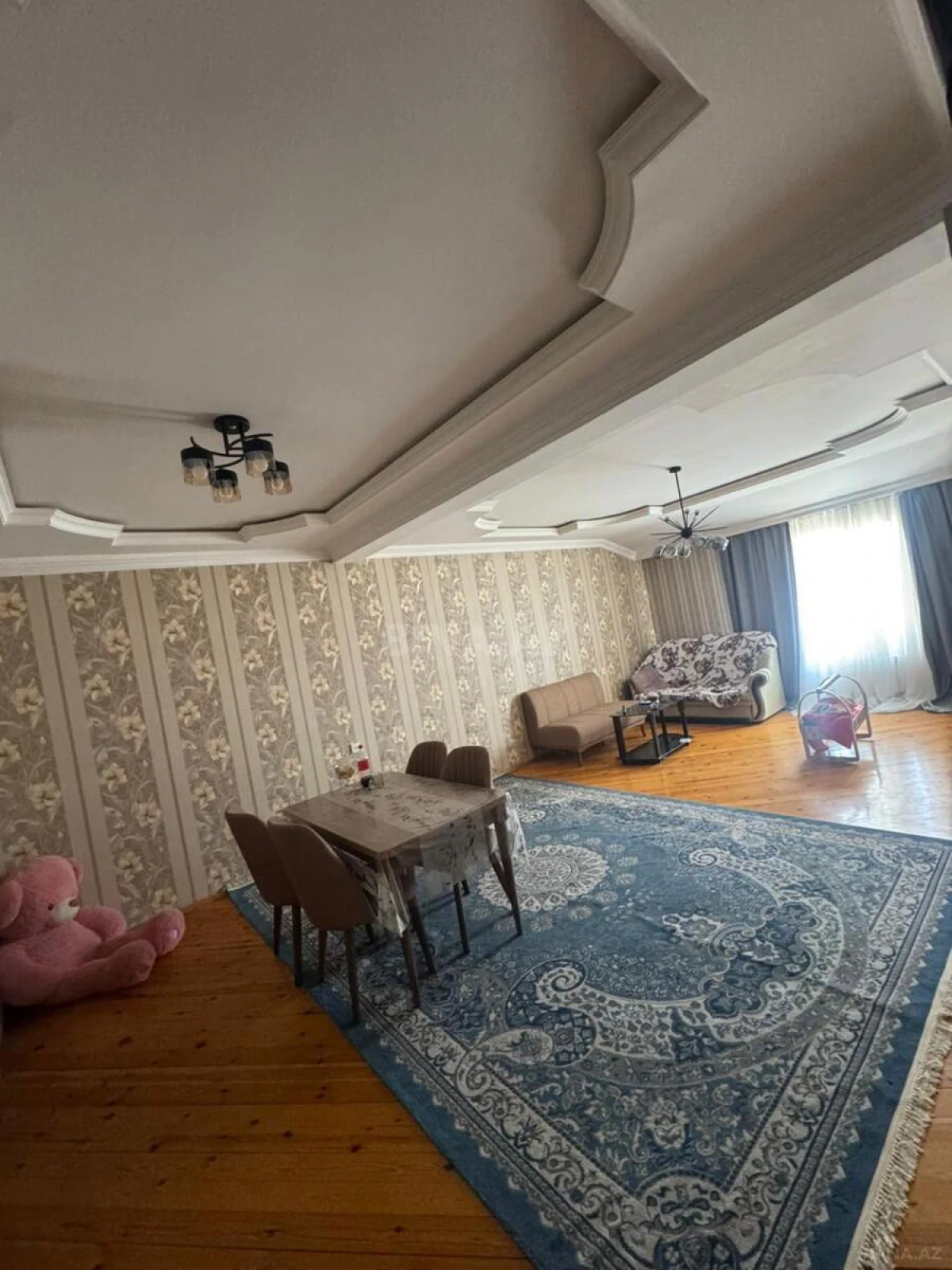 Kirayə verilir 2 otaqlı mənzil 80 m²
