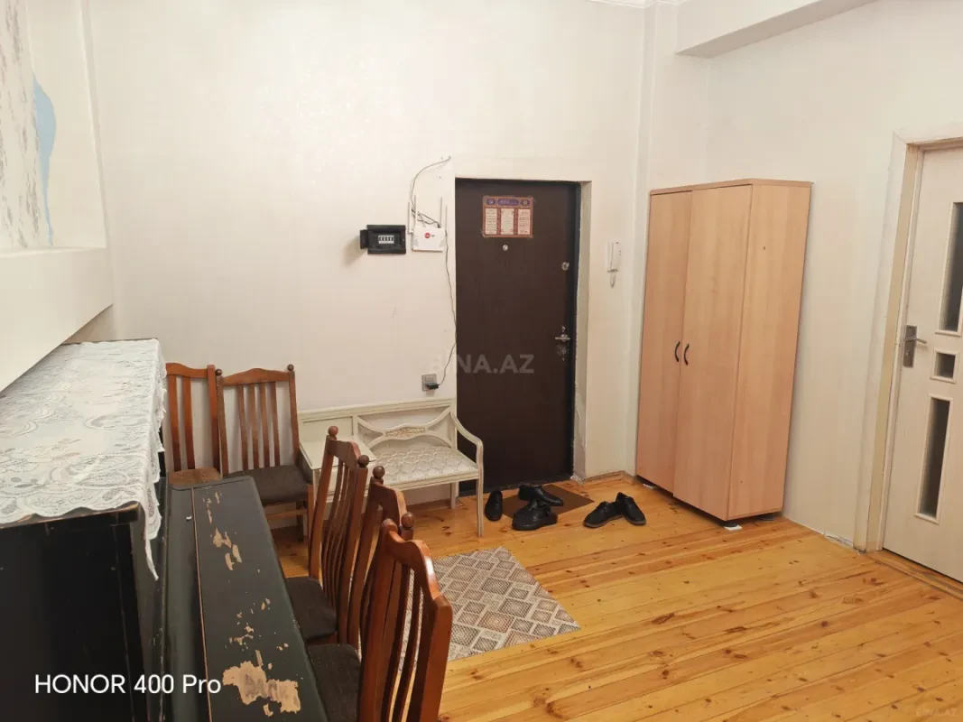 Kirayə verilir 2 otaqlı mənzil 70 m²