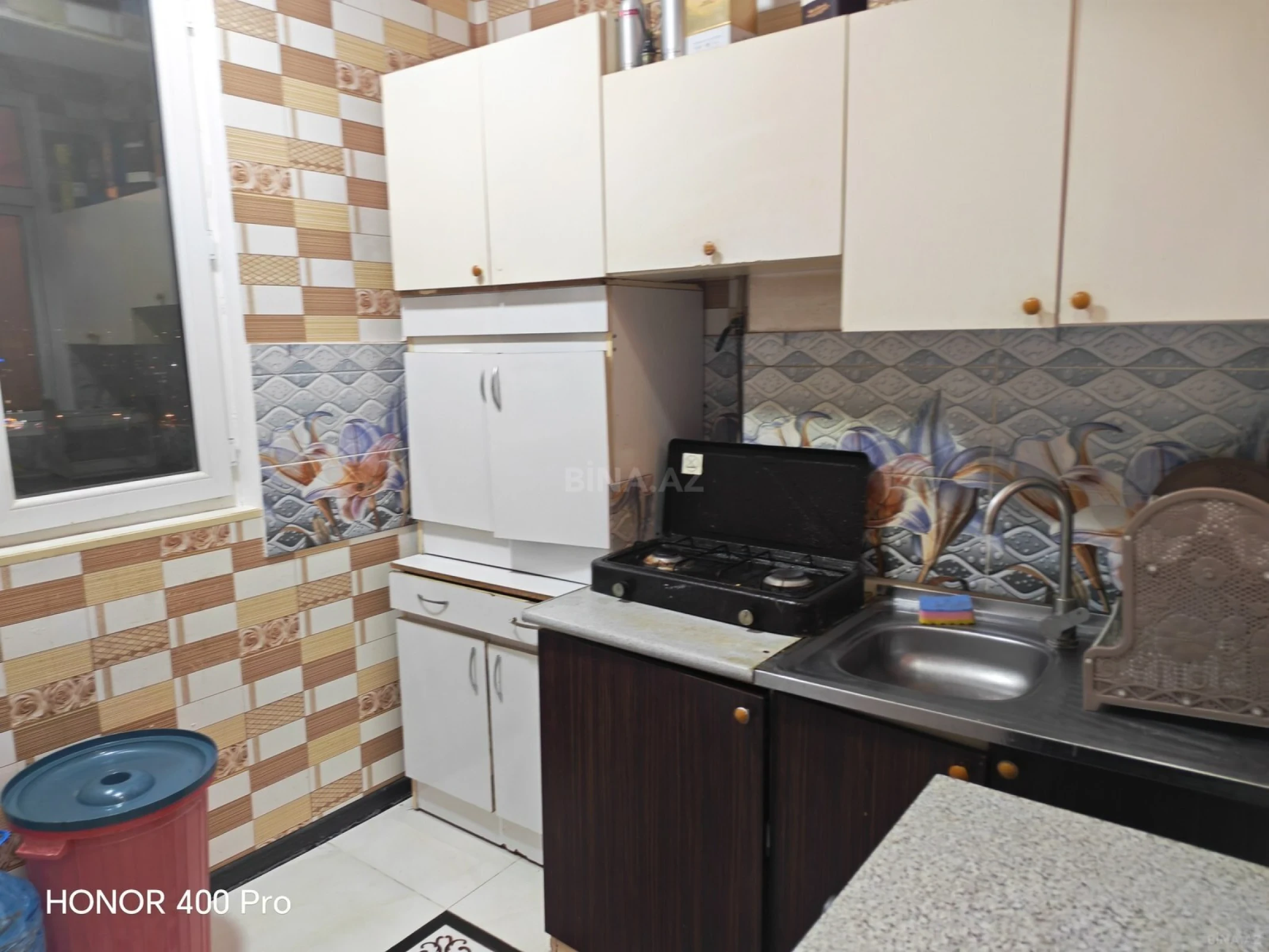 Kirayə verilir 2 otaqlı mənzil 70 m²