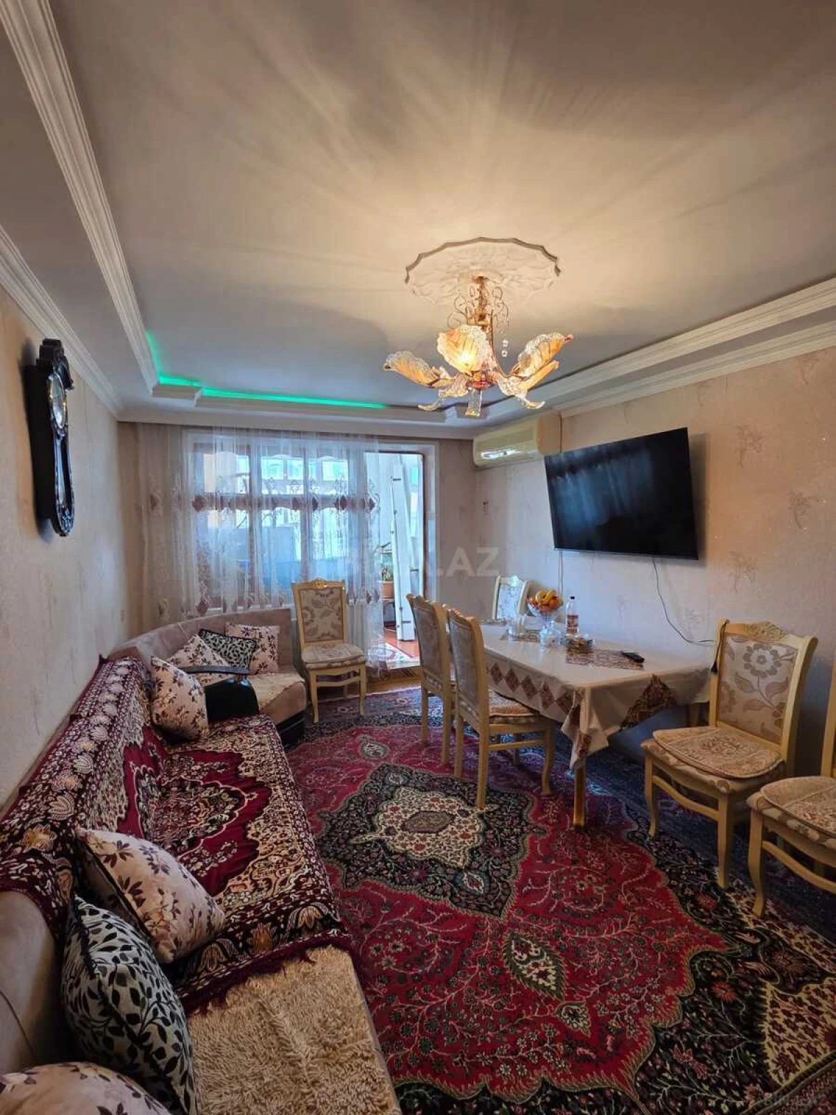 Satılır 3 otaqlı mənzil 70 m²