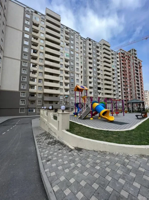 Satılır 1 otaqlı mənzil 50 m²