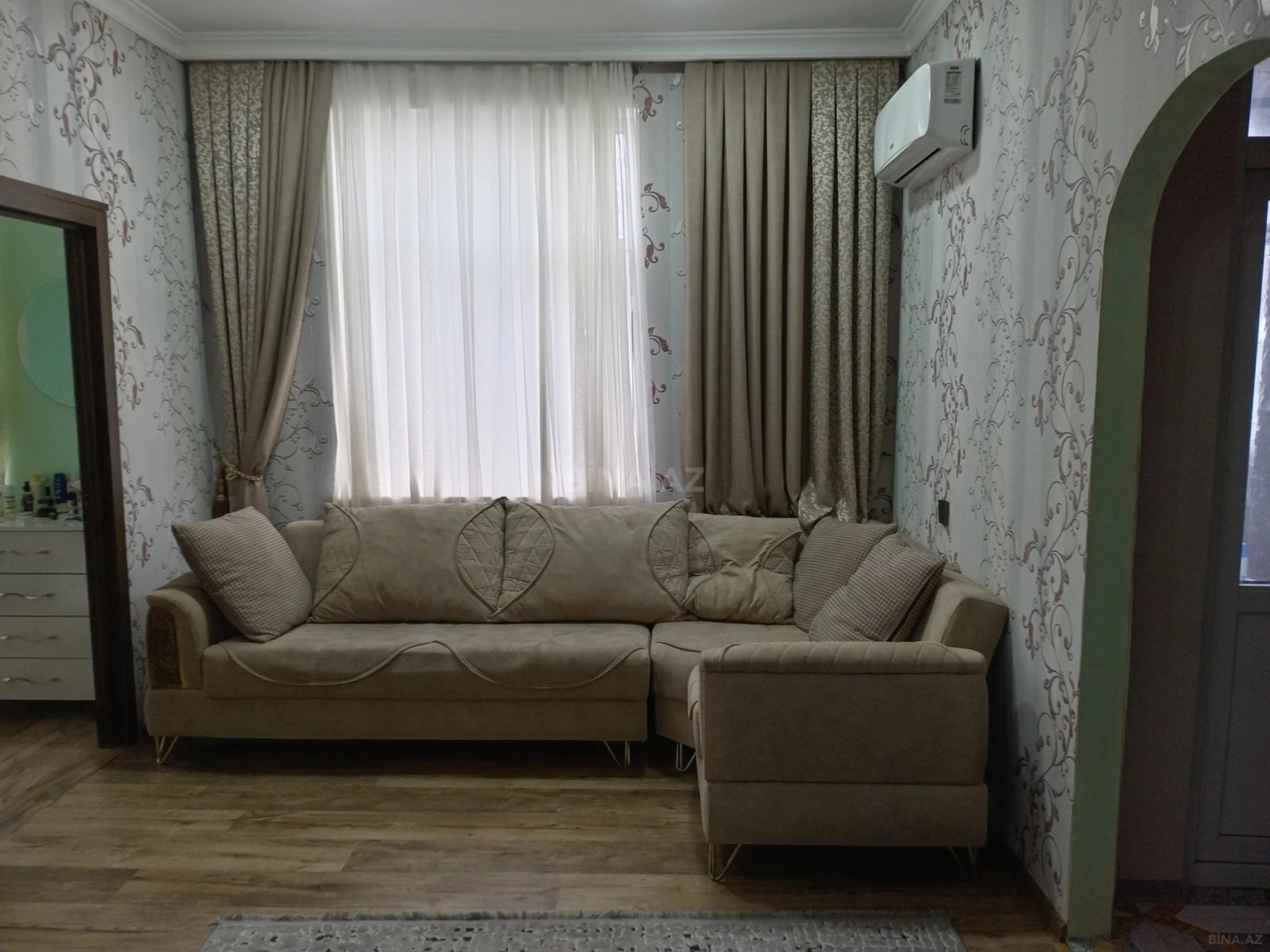Satılır 3 otaqlı mənzil 75 m²